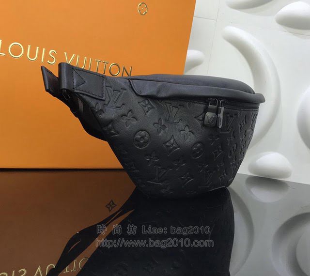 LV腰包 M44388 路易威登Discovery腰包  Monogram Shadow壓紋小牛皮 LV斜挎包 LV肩背包  ydh2951